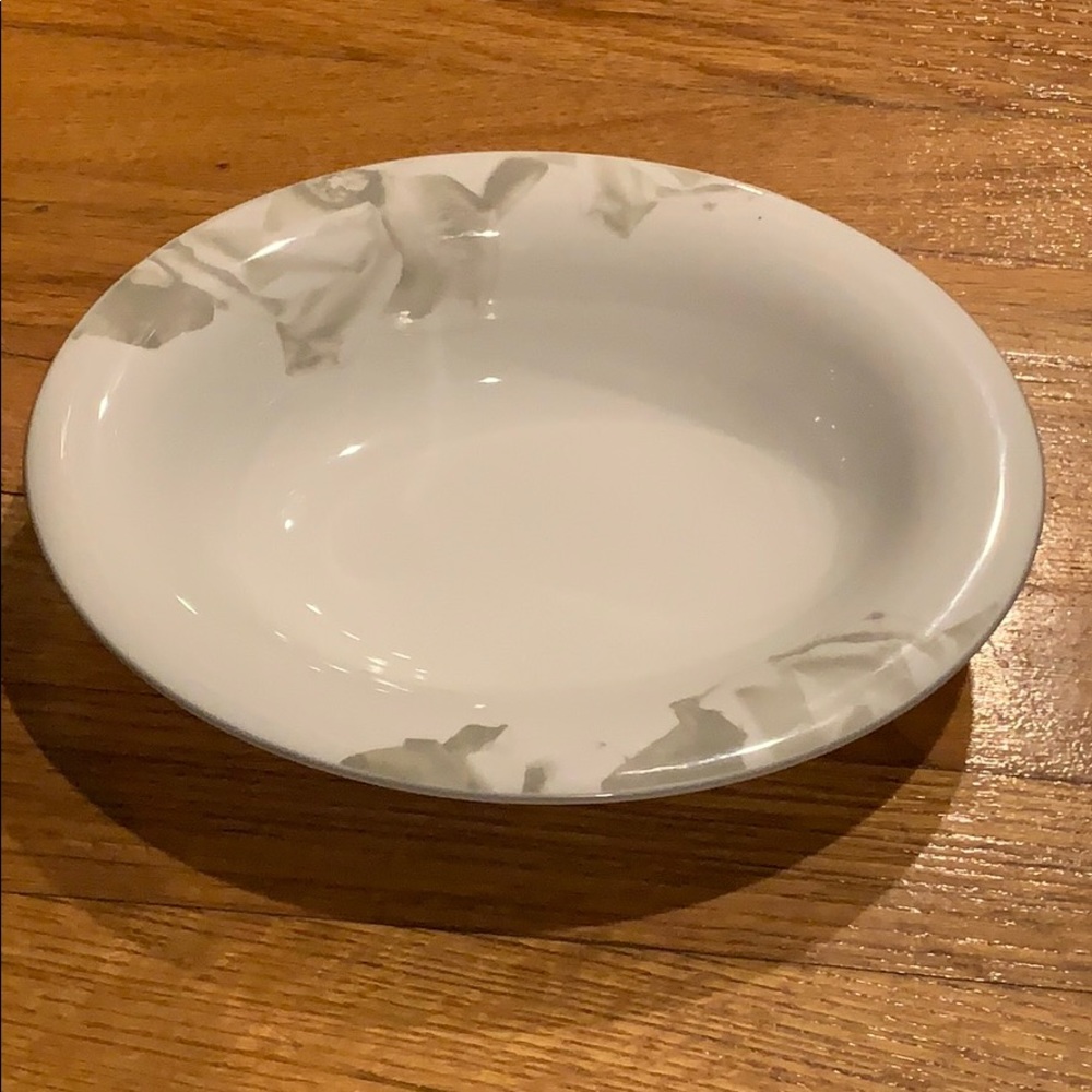 Vera Wang Vera Rose Romantique Open Vegetable Bowl